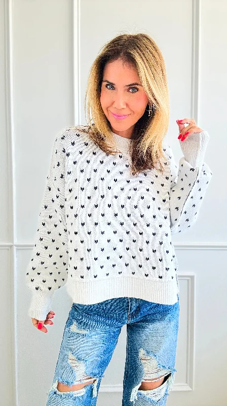 Heart Pattern Cropped Sweater - White