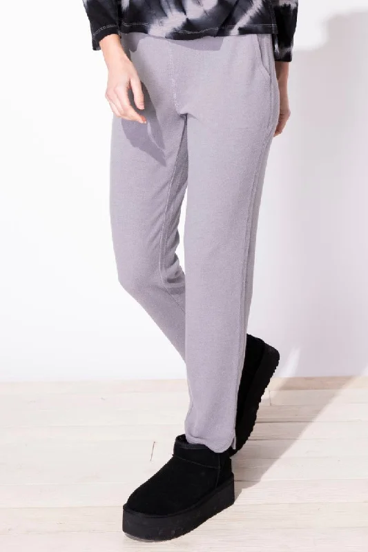 Saturday Pant in Fog by Escape