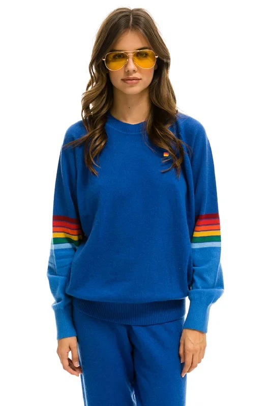 RAINBOW STRIPE SLEEVE UNISEX CASHMERE LIGHT SWEATER - VINTAGE BLUE