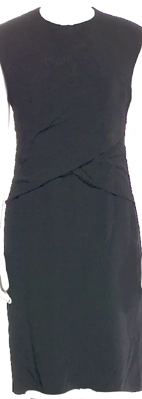 Celine Paris. PHOEBE PHILO. Black Viscose/Silk Blend Crew Neck Knee-Length Dress